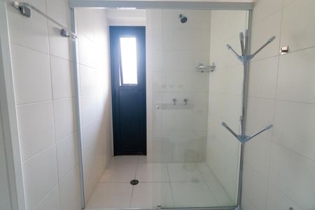 Banheiro de kitnet/studio à venda com 1 quarto, 35m² em Mirandópolis, São Paulo