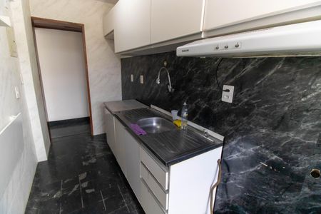 Apartamento à venda com 61m², 2 quartos e 1 vagaCozinha e Área de Serviço