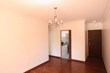 Sala de apartamento para alugar com 2 quartos, 68m² em Serra, Belo Horizonte