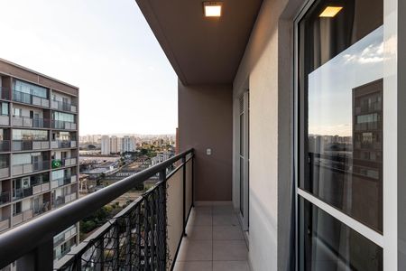 Varanda da sala de apartamento para alugar com 1 quarto, 30m² em Água Branca, São Paulo