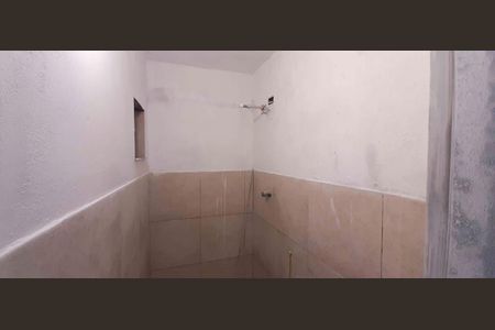 Banheiro da Suíte 1 de casa para alugar com 2 quartos, 80m² em Jardim D’abril, Osasco