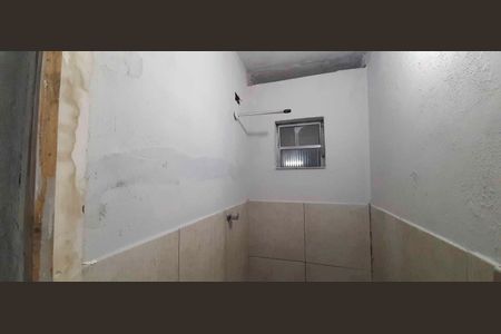 Banheiro da Suíte 2 de casa para alugar com 2 quartos, 80m² em Jardim D’abril, Osasco