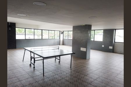 Apartamento para alugar com 75m², 2 quartos e 1 vagaÁrea comum - Salão de festas