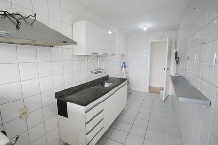 Apartamento para alugar com 75m², 2 quartos e 1 vagaCozinha