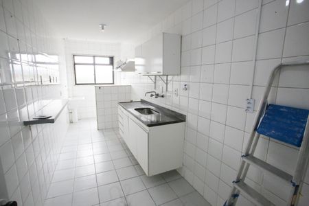 Apartamento para alugar com 75m², 2 quartos e 1 vagaCozinha