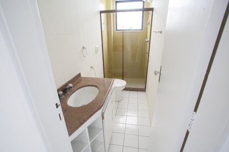 Apartamento para alugar com 75m², 2 quartos e 1 vagaBanheiro Social