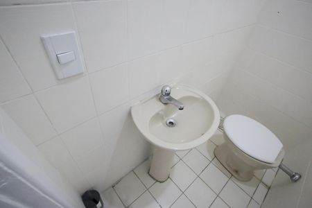 Apartamento para alugar com 75m², 2 quartos e 1 vagaLavabo
