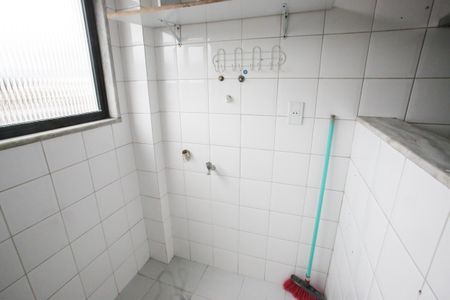 Apartamento para alugar com 75m², 2 quartos e 1 vagaÁrea de Serviço