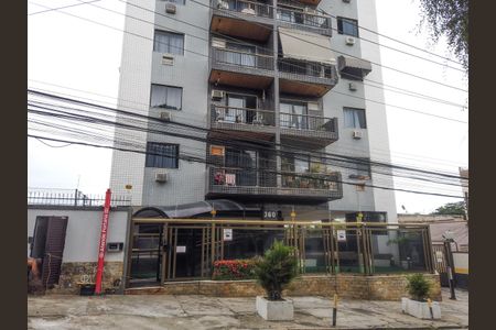 Apartamento para alugar com 75m², 2 quartos e 1 vagaFachada