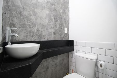 Apartamento para alugar com 80m², 2 quartos e 1 vagaBanheiro de serviço