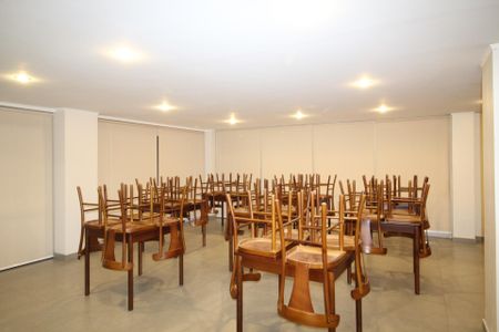 Apartamento para alugar com 80m², 2 quartos e 1 vagaÁrea comum - Salão de festas