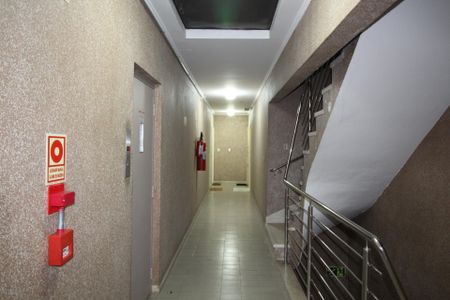 Apartamento para alugar com 80m², 2 quartos e 1 vagaCorredor