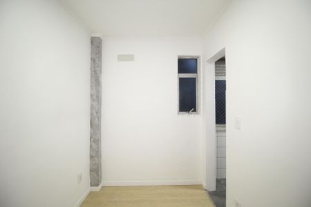 Apartamento para alugar com 80m², 2 quartos e 1 vagaQuarto de Serviço