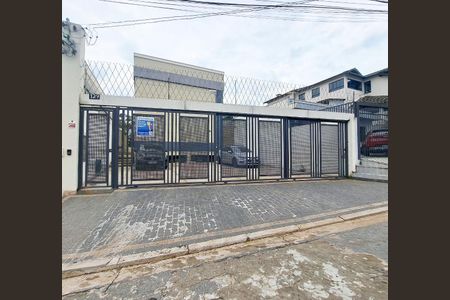 Apartamento para alugar com 60m², 2 quartos e 1 vaga Apartamento para alugar com 60m², 2 quartos e 1 vagaFachada