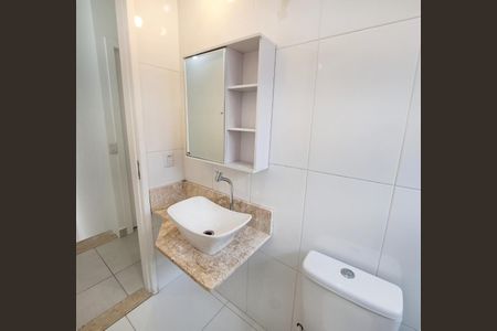Apartamento para alugar com 60m², 2 quartos e 1 vaga Apartamento para alugar com 60m², 2 quartos e 1 vagaBanheiro