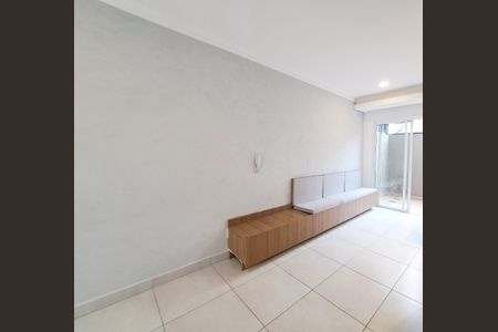 Sala de apartamento para alugar com 2 quartos, 60m² em Rochdale, Osasco