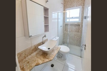 Apartamento para alugar com 60m², 2 quartos e 1 vaga Apartamento para alugar com 60m², 2 quartos e 1 vagaBanheiro