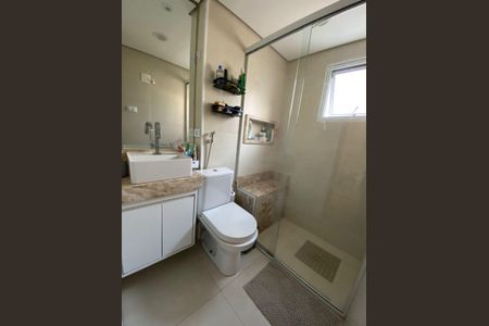 Apartamento à venda com 60m², 2 quartos e 1 vaga Apartamento à venda com 60m², 2 quartos e 1 vagaBanheiro da Suíte