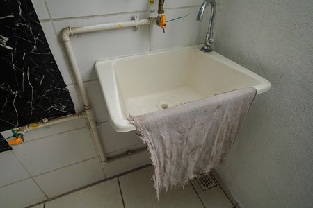 Área de Serviço de apartamento para alugar com 2 quartos, 50m² em Campo Grande, Rio de Janeiro