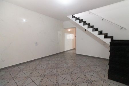 Casa para alugar com 110m², 3 quartos e 4 vagasSala