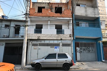 Fachada de casa para alugar com 2 quartos, 80m² em Jardim D’abril, São Paulo