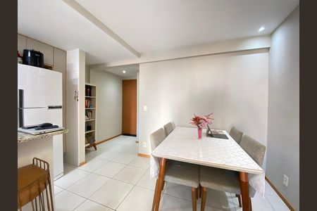 Apartamento à venda com 44m², 1 quarto e 1 vaga Apartamento à venda com 44m², 1 quarto e 1 vagaSala de jantar