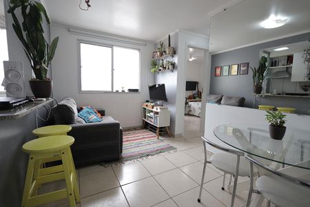Sala de apartamento à venda com 2 quartos, 45m² em Parque São Vicente, Mauá