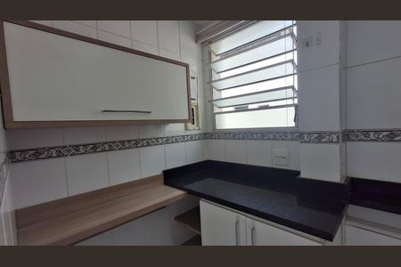 Apartamento à venda com 110m², 2 quartos e 2 vagas Apartamento à venda com 110m², 2 quartos e 2 vagasÁrea de Serviço