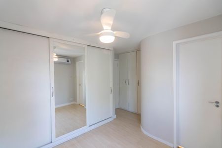 Apartamento para alugar com 100m², 3 quartos e 1 vaga Apartamento para alugar com 100m², 3 quartos e 1 vagaSuíte