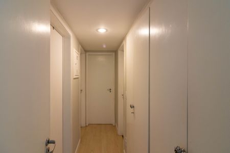 Apartamento para alugar com 100m², 3 quartos e 1 vaga Apartamento para alugar com 100m², 3 quartos e 1 vagaCorredor