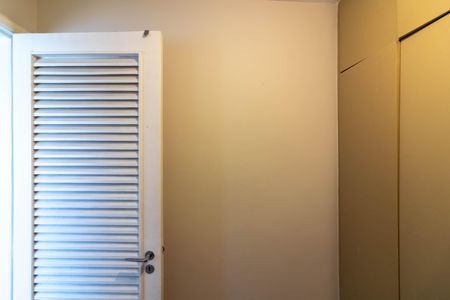 Apartamento para alugar com 100m², 3 quartos e 1 vaga Apartamento para alugar com 100m², 3 quartos e 1 vagaQuarto de Serviço