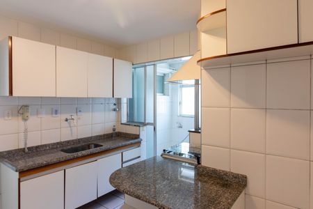 Apartamento para alugar com 100m², 3 quartos e 1 vaga Apartamento para alugar com 100m², 3 quartos e 1 vagaCozinha