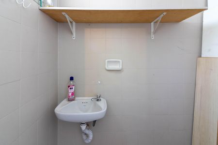 Apartamento para alugar com 100m², 3 quartos e 1 vaga Apartamento para alugar com 100m², 3 quartos e 1 vagaBanheiro de serviço