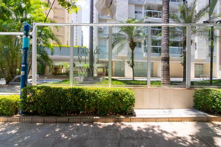 Apartamento para alugar com 100m², 3 quartos e 1 vaga Apartamento para alugar com 100m², 3 quartos e 1 vagaFachada