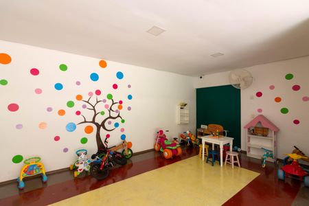 Apartamento para alugar com 100m², 3 quartos e 1 vaga Apartamento para alugar com 100m², 3 quartos e 1 vagaBrinquedoteca