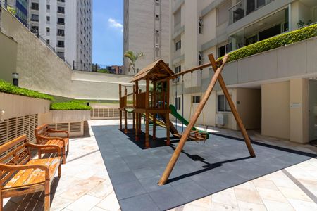 Apartamento para alugar com 100m², 3 quartos e 1 vaga Apartamento para alugar com 100m², 3 quartos e 1 vagaÁrea comum - Playground