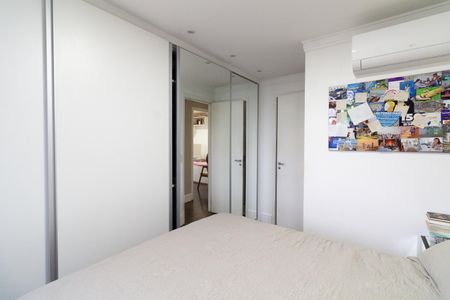 Apartamento à venda com 95m², 3 quartos e 2 vagas Apartamento à venda com 95m², 3 quartos e 2 vagasSuíte 2