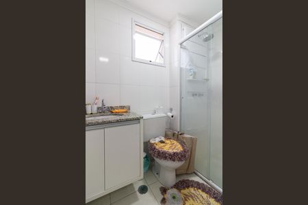 Apartamento à venda com 95m², 3 quartos e 2 vagas Apartamento à venda com 95m², 3 quartos e 2 vagasBanheiro da Suíte 1