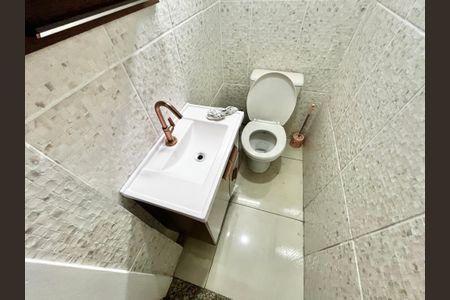 Casa para alugar com 6 quartos, 200m² em Jardim São Paulo(zona Norte), São Paulo