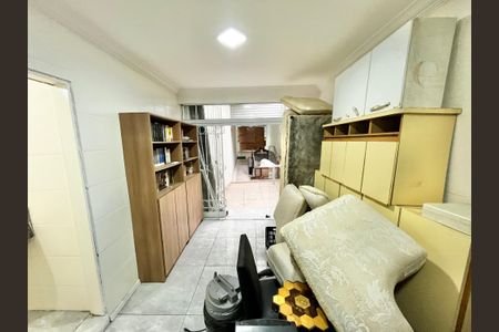 Casa para alugar com 200m², 5 quartos e 2 vagas Casa para alugar com 200m², 5 quartos e 2 vagasEdícula