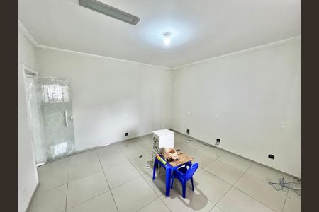 Casa para alugar com 200m², 5 quartos e 2 vagas Casa para alugar com 200m², 5 quartos e 2 vagasQuarto 1