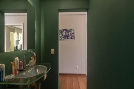 Casa para alugar com 350m², 6 quartos e 4 vagas Casa para alugar com 350m², 6 quartos e 4 vagasLavabo