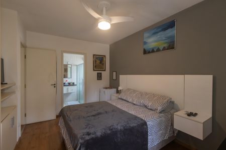 Casa para alugar com 350m², 6 quartos e 4 vagas Casa para alugar com 350m², 6 quartos e 4 vagasSuíte 3