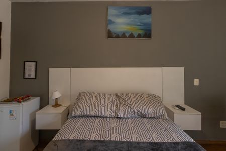 Casa para alugar com 350m², 6 quartos e 4 vagas Casa para alugar com 350m², 6 quartos e 4 vagasSuíte 3