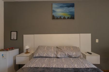 Casa para alugar com 350m², 6 quartos e 4 vagas Casa para alugar com 350m², 6 quartos e 4 vagasSuíte 3