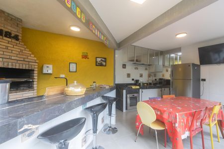 Casa para alugar com 350m², 6 quartos e 4 vagas Casa para alugar com 350m², 6 quartos e 4 vagasÁrea gourmet