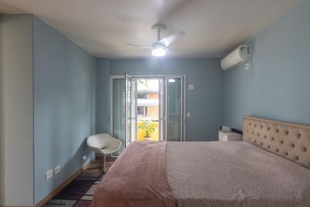 Casa para alugar com 350m², 6 quartos e 4 vagas Casa para alugar com 350m², 6 quartos e 4 vagasSuíte 1