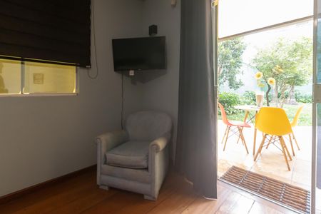 Casa para alugar com 350m², 6 quartos e 4 vagas Casa para alugar com 350m², 6 quartos e 4 vagasQuarto 1