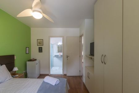 Casa para alugar com 350m², 6 quartos e 4 vagas Casa para alugar com 350m², 6 quartos e 4 vagasSuíte 2