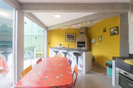 Casa para alugar com 350m², 6 quartos e 4 vagas Casa para alugar com 350m², 6 quartos e 4 vagasÁrea gourmet